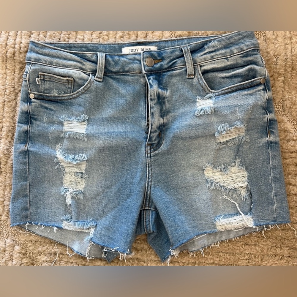 Judy Blue Women's Ripped Jean Shorts - Light Blue